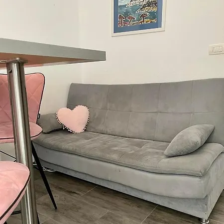 Eva Deluxe Apartman *