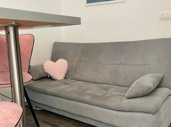 Eva Deluxe Apartment *